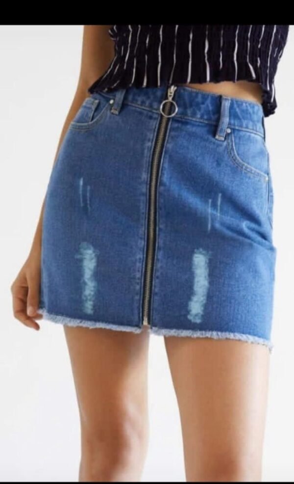 Women's denim zipper skirt