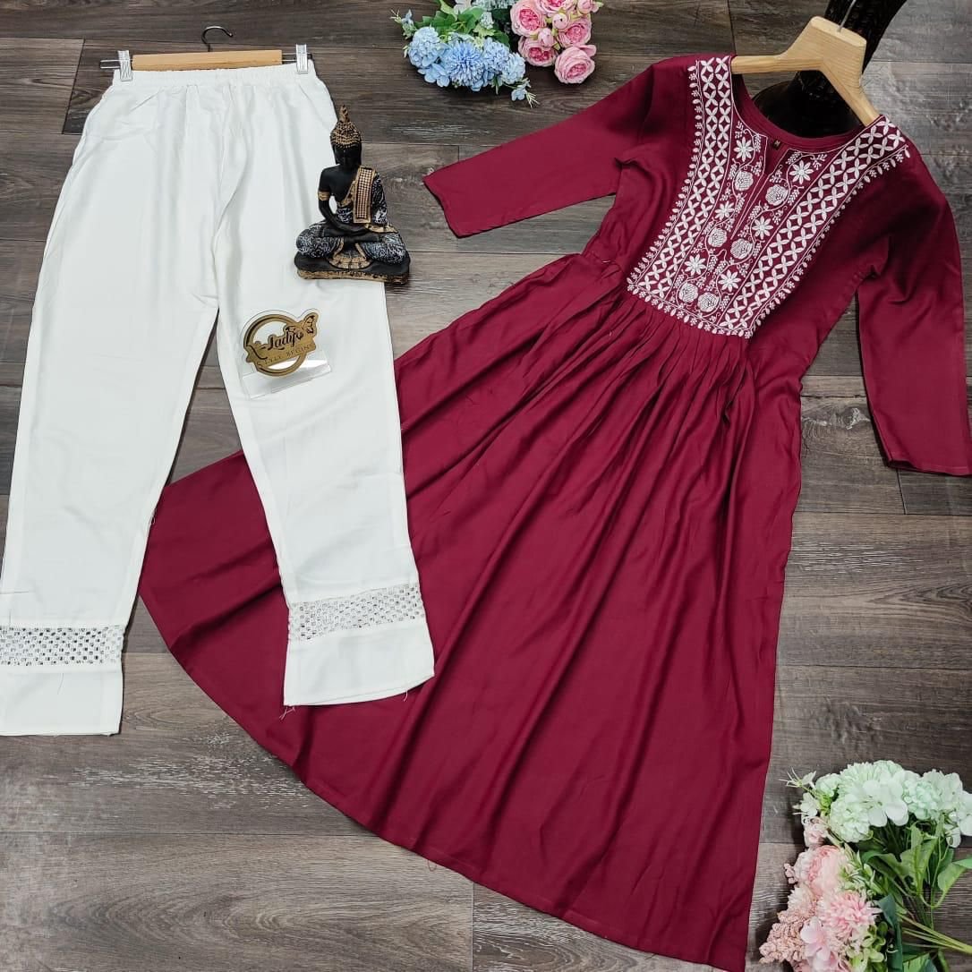 Long Kurtis - Buy Long Kurtis for Women Online in India | Libas