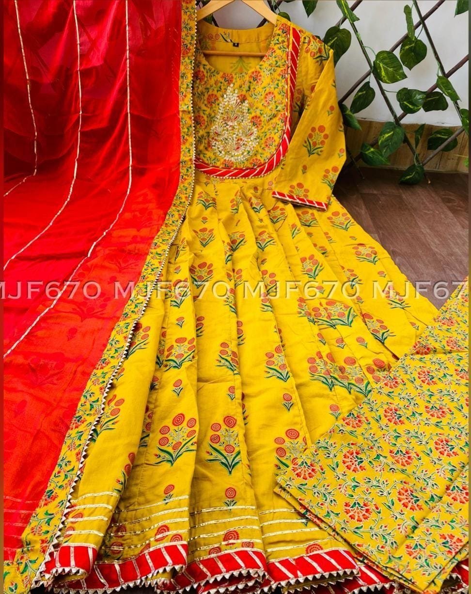 Heavy hot sale anarkalis online