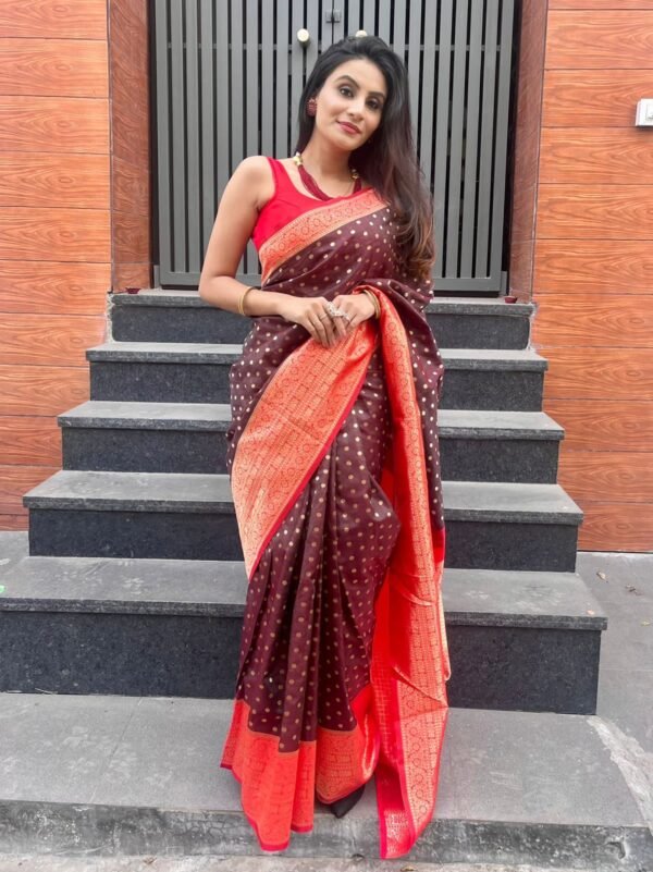 Banarsi silk saree for wedding