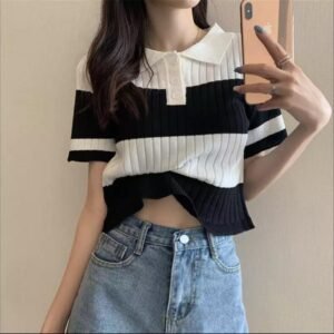 Knitted Collar Crop Top