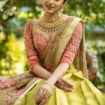 Indian Mehendi ceremony outfits for bride