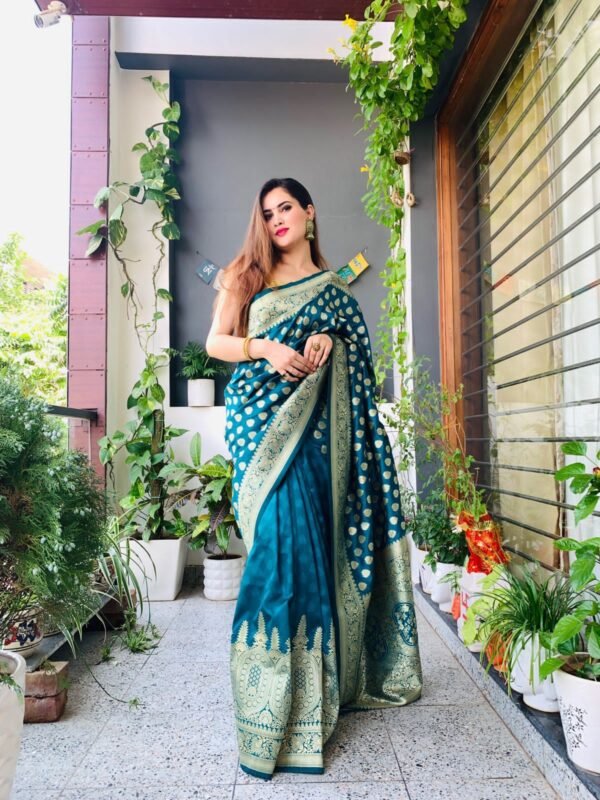 Blue Silk Saree For Party