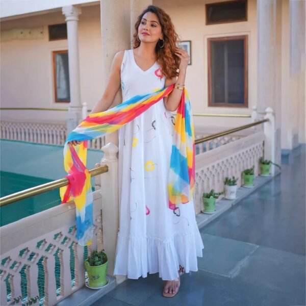 Simple White Long Suit With Dupatta