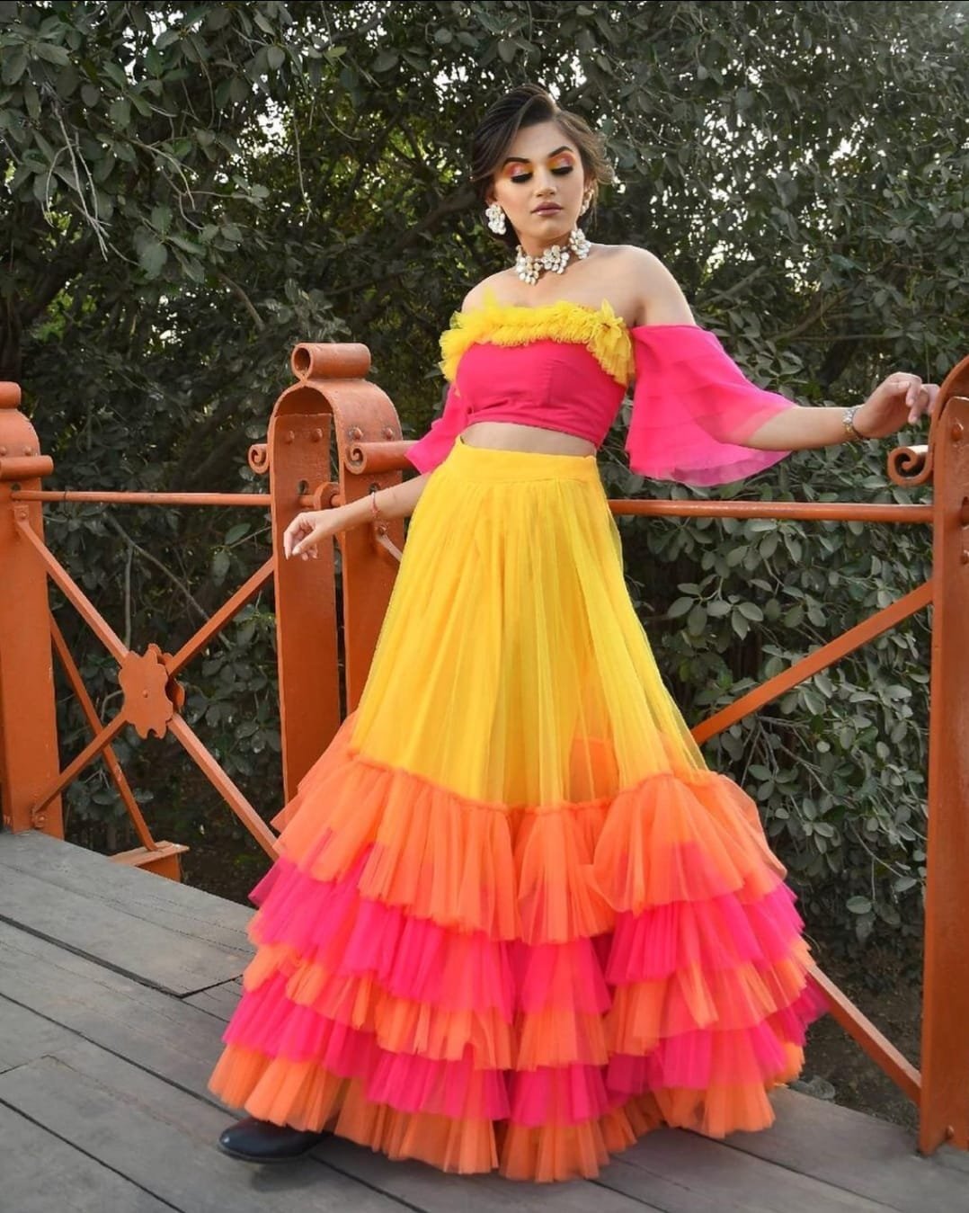 Buy Pink & Golden Semi-Stitched Myntra Lehenga & Unstitched Blouse with  Dupatta Online | Ethnic Plus